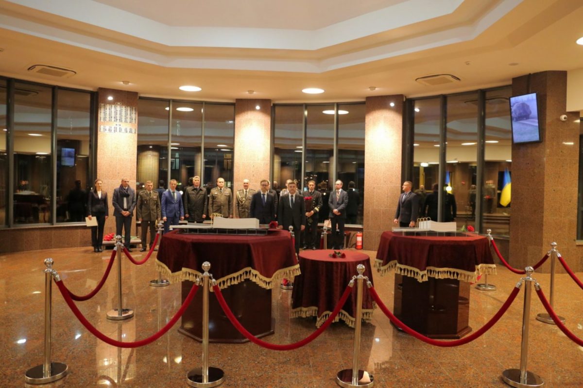 Делегація Міноборони Фінляндської Республіки відвідала Залу Пам’яті на території Міноборони України