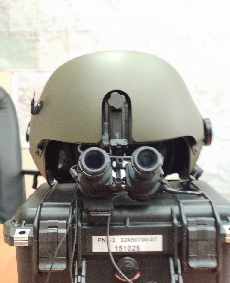 Випробування Мі-2МСБ  з  новітнім ракетним озброєнням, шоломом та окулярами