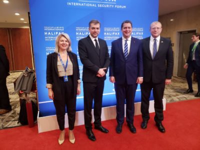 Українська делегація у Канаді зустрілася з лідером парламентської опозиції  