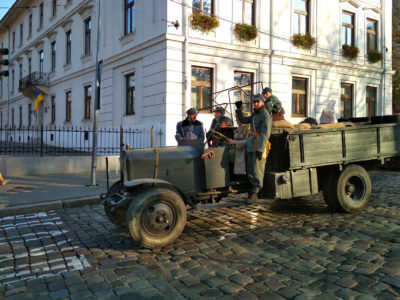 У Львові розгорнули блокпости  