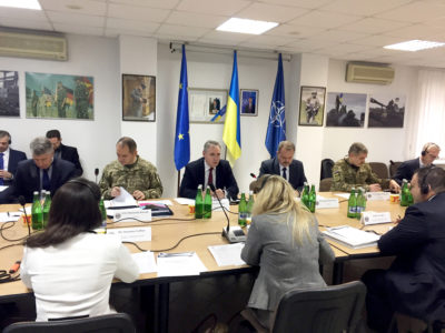 В Україні визначають стратегію оборони  