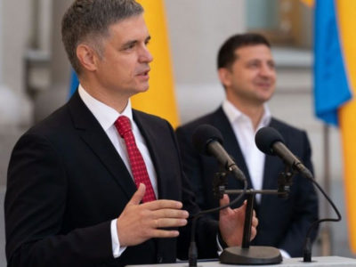 Очільник МЗС анонсував термінову зустріч Президента України з Прем’єр-міністром Угорщини  