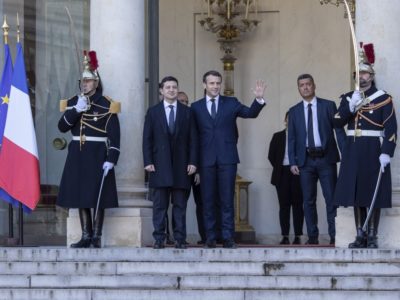 Тривають зустрічі в Парижі  