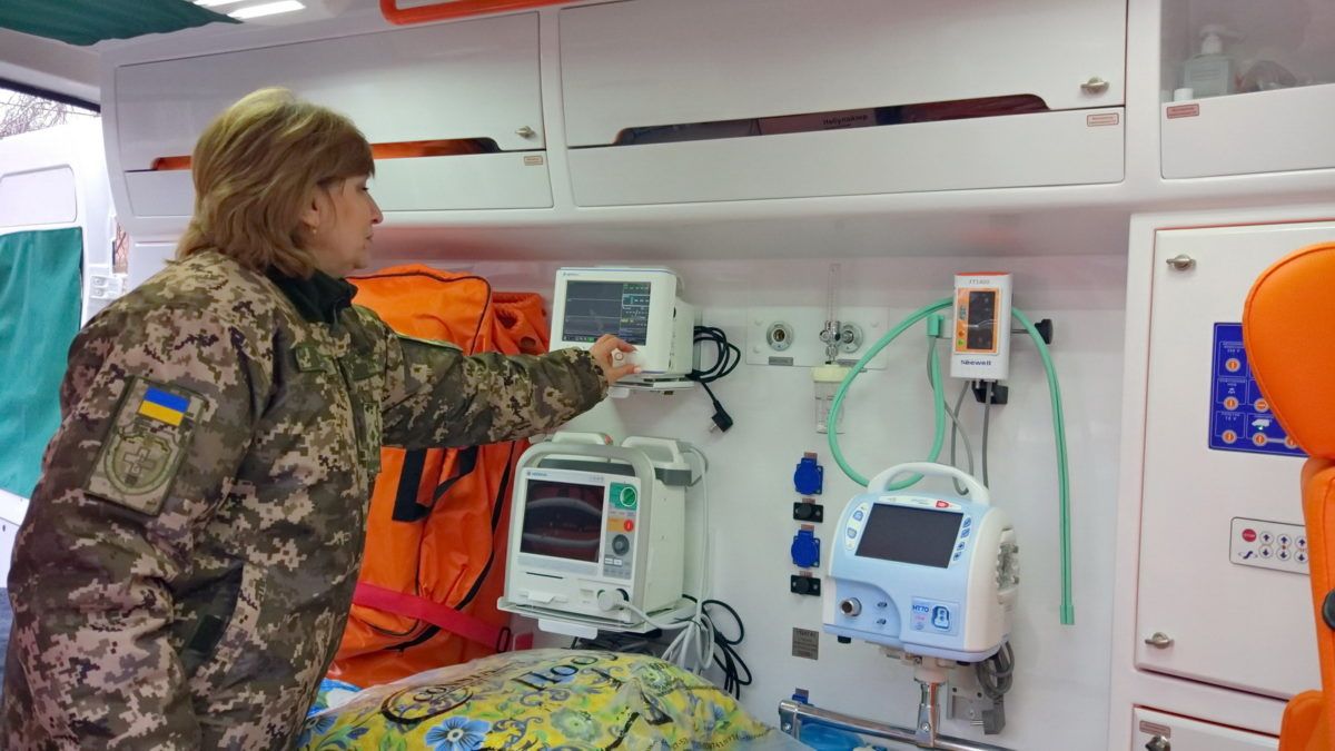 Новий реанімобіль отримали Харківські військові медики