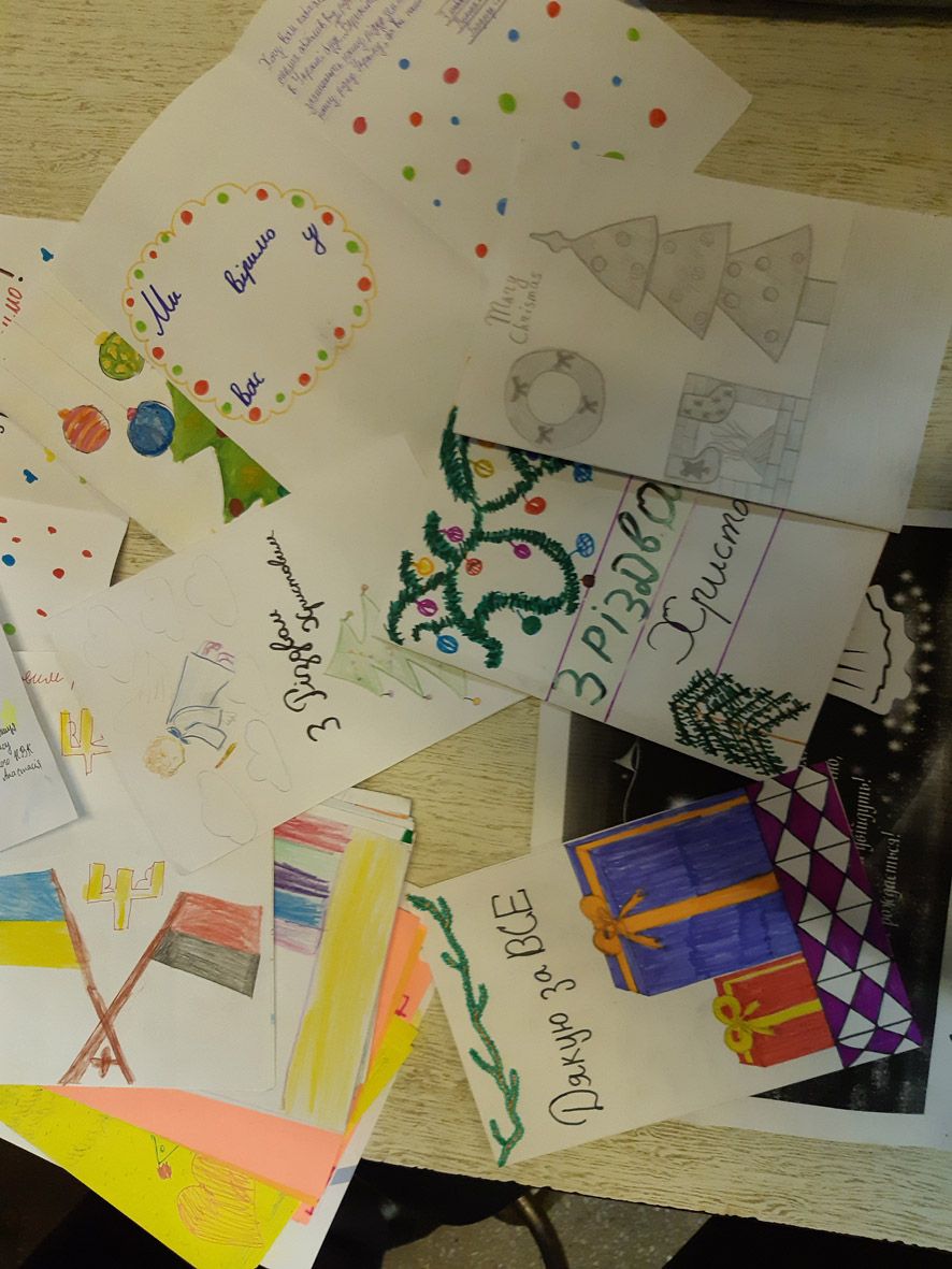 Будуть під ялинкою у бійців в окопах і домашні голубці, і вареники – волонтерський «Різдвяний десант» вирушає на «нулі»