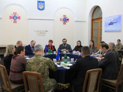 В Міністерстві оборони України обговорили питання впровадження гендерної політики  