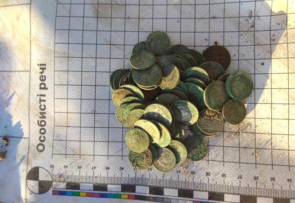 На Житомирщині пошуковці знайшли рештки загиблих воїнів