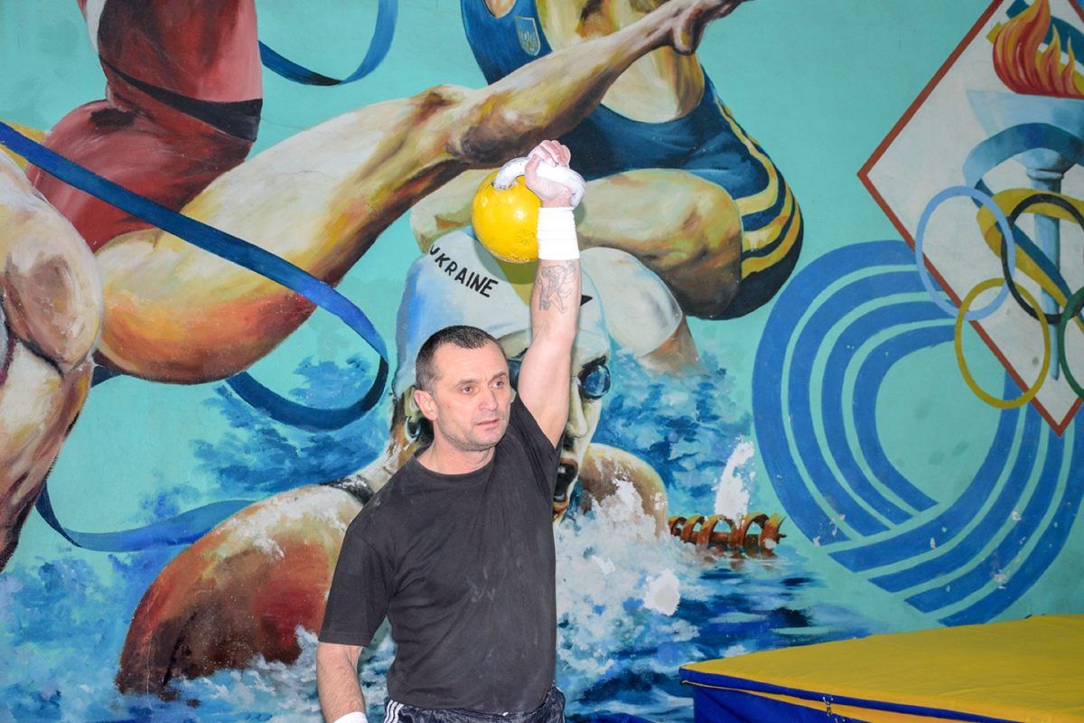 У Бердичеві військові спортсмени зібрали кошти на лікування побратима