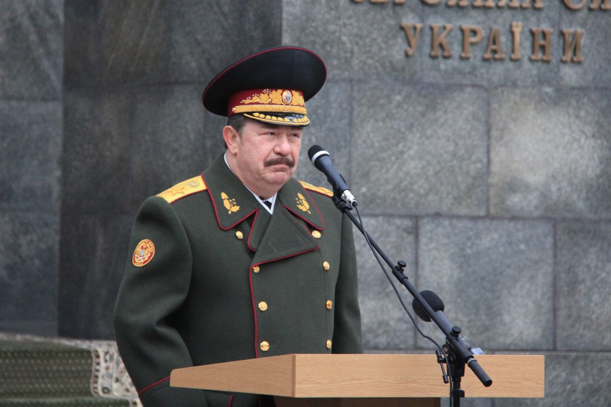 У Міноборони відбулася урочиста церемонія проводів генерала армії України Олександра Кузьмука з нагоди звільнення з військової служби