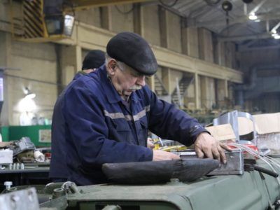 Рік львівських танкоремонтників: у «плюсах» по ДОЗ та із «прицілом» на азійський ринок  