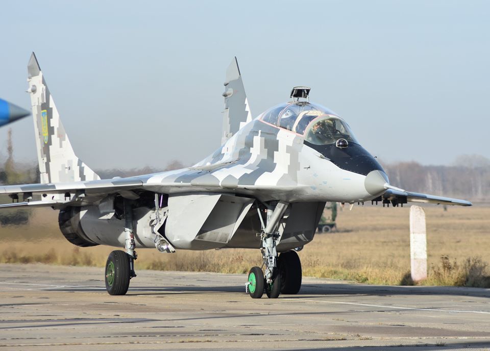 ВИНИЩУВАЧІ СТАЮТЬ ДО СТРОЮ: молоді лейтенанти в бойових бригадах уже виконують польотні завдання