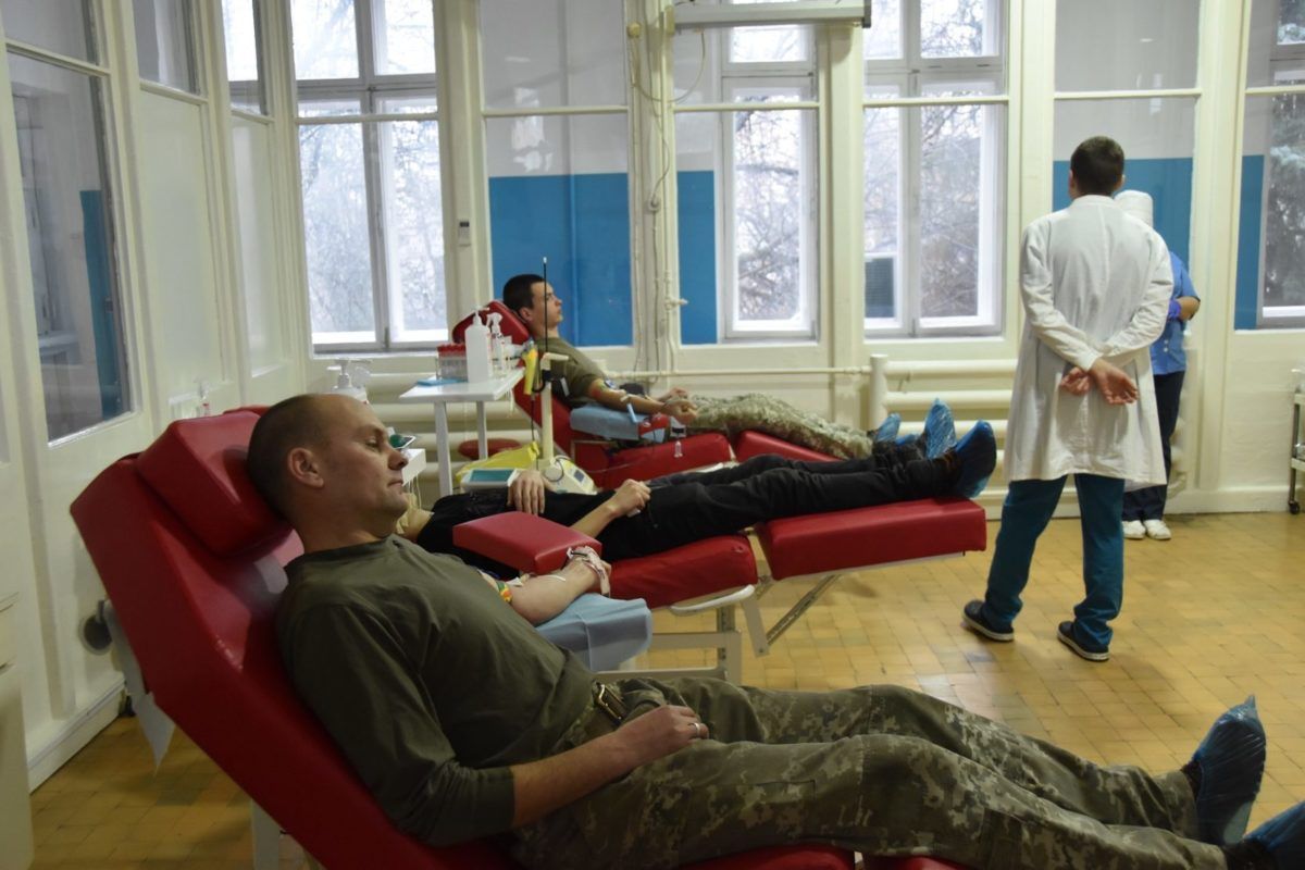 Чернігівський гарнізон приєднався до Всеукраїнської акції «Брати по крові»
