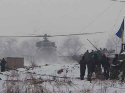 В Києві працює фотовиставка за участі АрміяInform «Одна війна – одна нація – два погляди»  