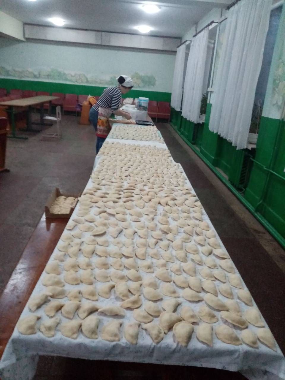 Будуть під ялинкою у бійців в окопах і домашні голубці, і вареники – волонтерський «Різдвяний десант» вирушає на «нулі»