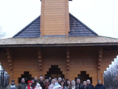 На передовій створили духовний осередок для військових  