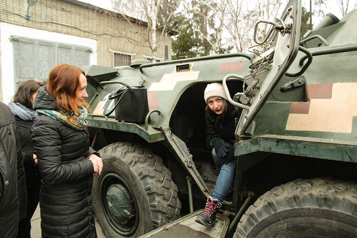 АрміяInform долучилася до престуру військовими частинами західного регіону