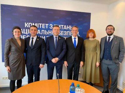 У НАТО цікавляться реформами в українській «оборонці»  