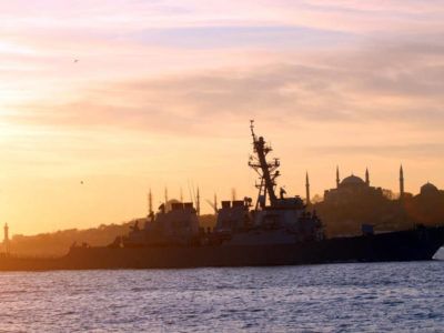 У Чорне море ввійшов американський бойовий корабель — ракетний есмінець «Росс»  