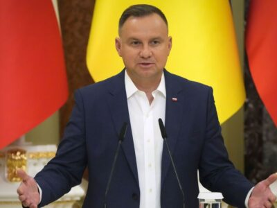 Дуда запропонував Зеленському спільно вшанувати пам’ять солдатів, які боролися проти більшовиків  