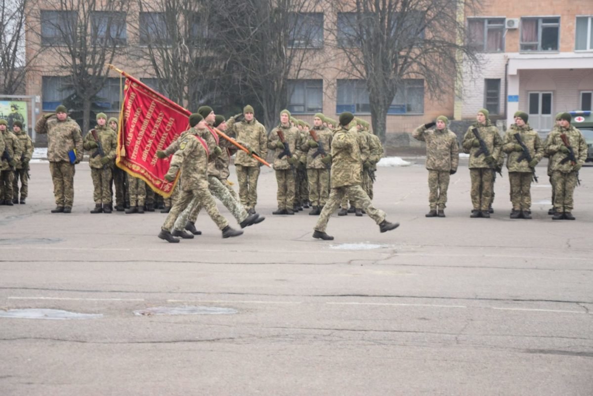 На Полтавщині близько 100 строковиків-зв’язківців склали Військову присягу на вірність Українському народові