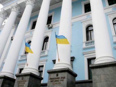 Міністр оборони: «Наявні та потенційні ризики необхідно постійно відслідковувати, аби не допустити переростання їх у проблеми»