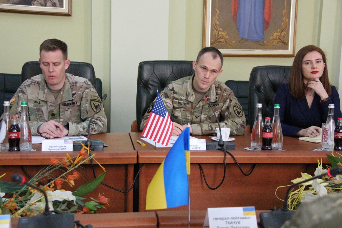 Національну академію сухопутних військ відвідала делегація ЗС США