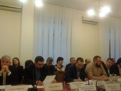 Медпрацівникам, які брали участь у військових діях на Донбасі, хочуть надати статус УБД  