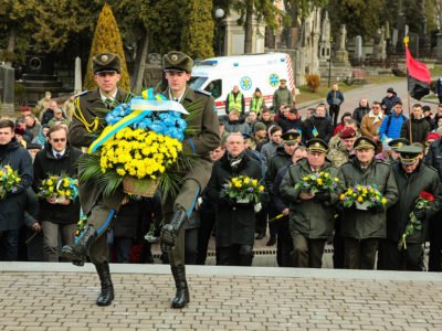 Військовослужбовці Львівського гарнізону взяли участь у церемонії з нагоди Дня Соборності України  