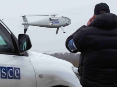 Безпілотник ОБСЄ зафіксував, як бойовики будують нові бліндажі й заселяються у цивільні будинки  