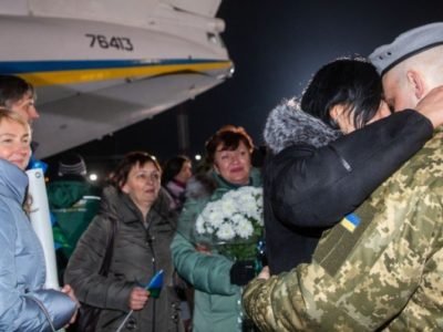 Усім звільненим торік з полону українцям запропонували роботу та житло
