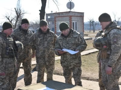 Командувач ДШВ генерал-лейтенант Євген Мойсюк відзначив високий рівень підготовки миколаївських десантників  