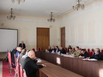 Необхідно створити основні суб’єкти протимінної діяльності, що відповідатимуть за впровадження державної політики у цій сфері –учасники круглого столу