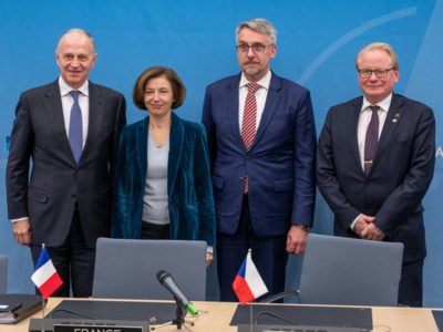 Чехія і Швеція спільно замовлятимуть боєприпаси в НАТО  