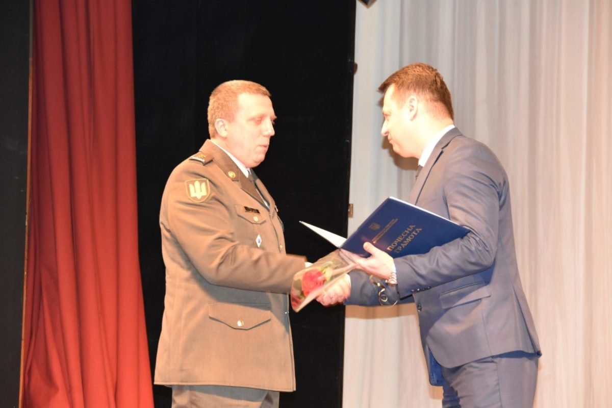 У Чернігові відзначили п’ятиріччя ОК «Північ» та нагородили найкращих військовослужбовців