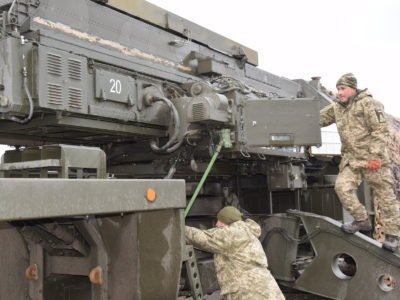 Бойовий досвід проти зимового бездоріжжя – охоронці неба провели екстремальні навчання  