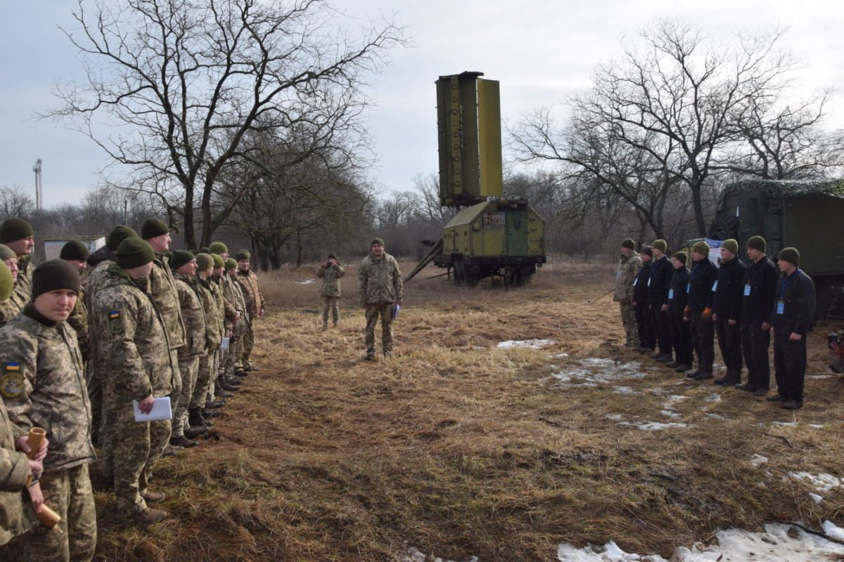 Бойовий досвід проти зимового бездоріжжя – охоронці неба провели екстремальні навчання