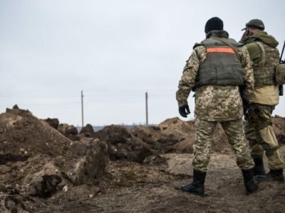 Режим «Червоний»: противник обстріляв позиції Об’єднаних сил біля КПВВ «Мар’їнка»  