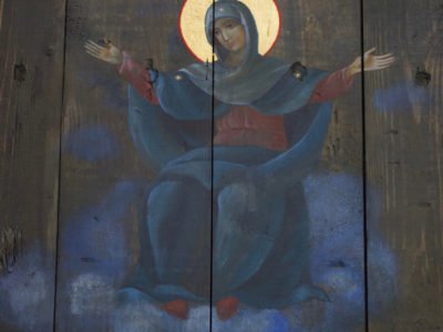 Папі Римському подарували ікону, написану на дошці з-під набоїв  