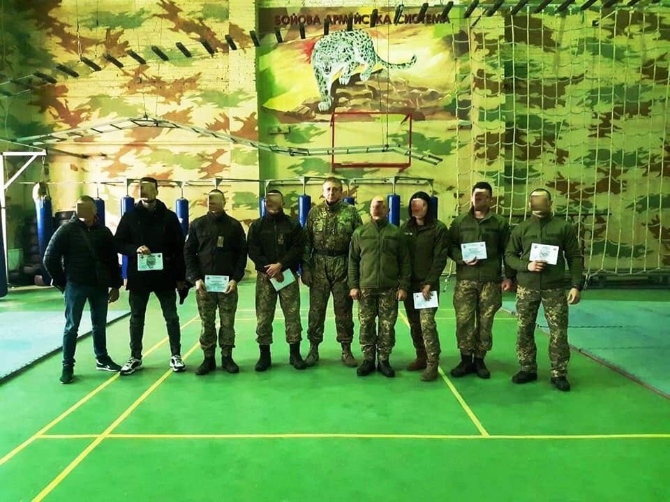  БАрС навчає, як знищити ворога і вижити на полі бою
