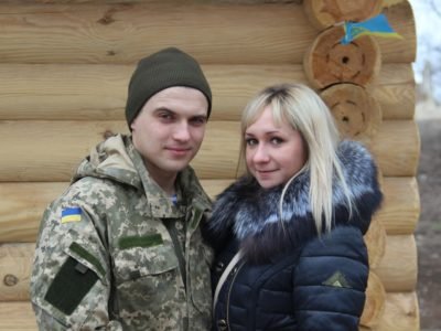 Перед ким «кіборг» може стати на коліна, або Маленька історія великого кохання  