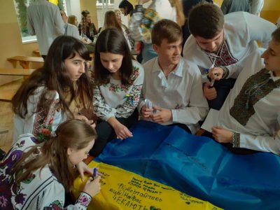 АрміяInform розпочала військово-патріотичну акцію «Підтримай своїх!» у Львові  