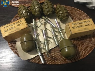 Торгівля зброєю: СБУ підозрює настоятеля храму з Рівненщини  