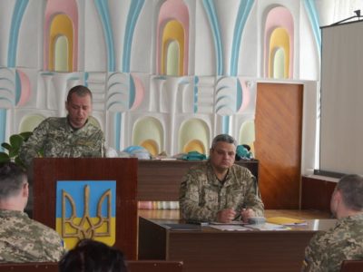 Шикування можна проводити лише на рівні роти, всі інші – табу на термін карантину  