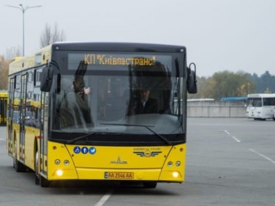 Як тепер добиратися на роботу: з’явилася карта автобусних маршрутів по Києву