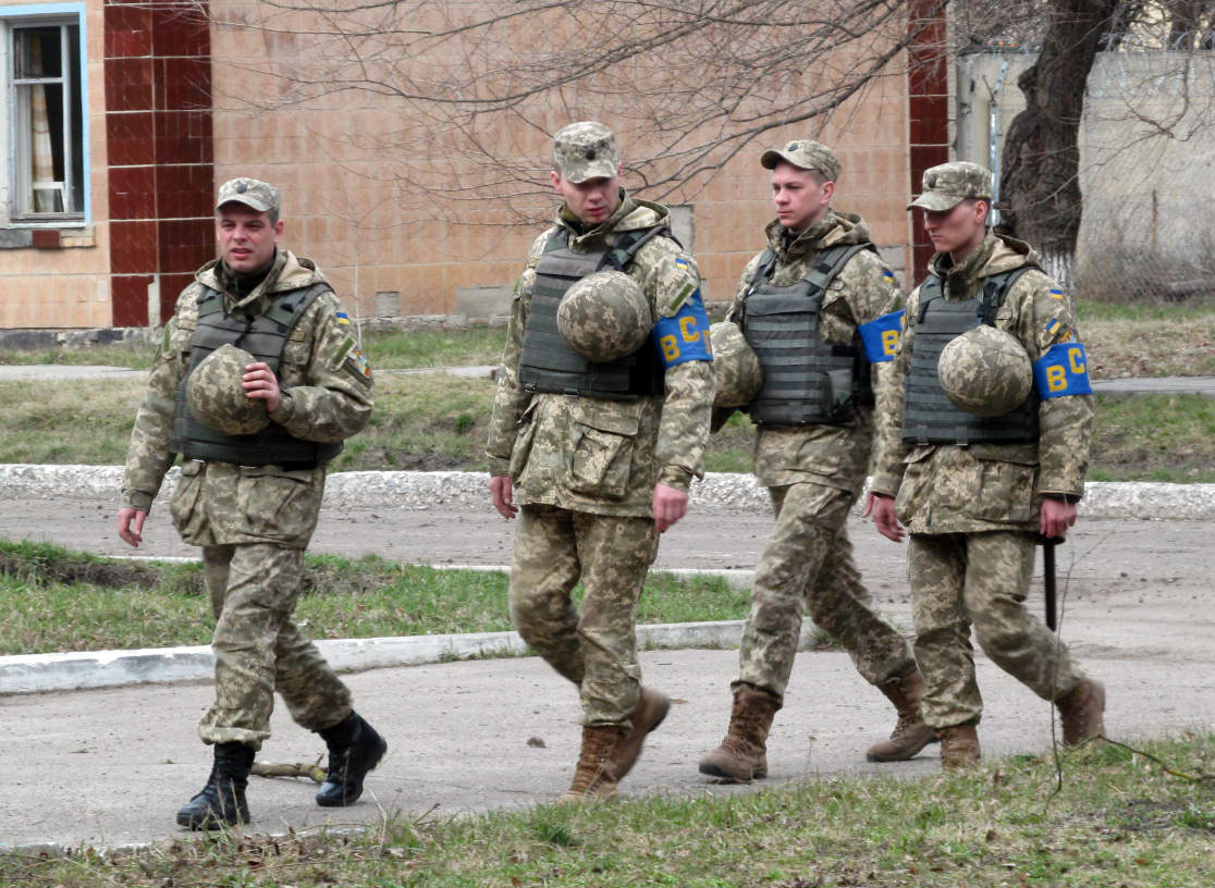 Як військові правоохоронці підтримують порядок у Чугуївському гарнізоні
