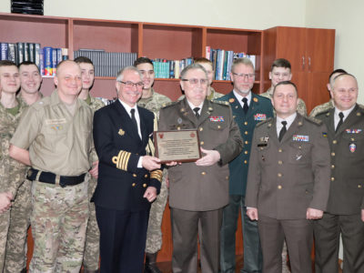 «Данський» клас англійської відкрито в Національній академії сухопутних військ  