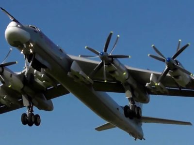 Польоти російських Ту-142 біля берегів Великобританії становлять загрозу цивільній авіації  