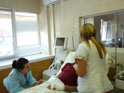 Як у Дніпрі рятують важкопоранених захисників України  