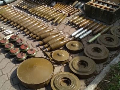 СБУ викрила у районі ООС схрон з арсеналом зброї та боєприпасів  