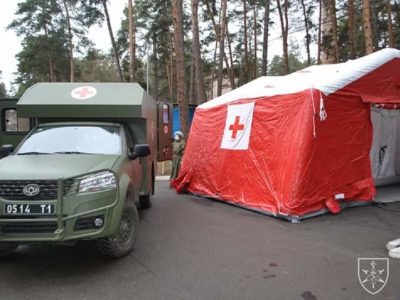 Регіони готуються до розгортання мобільних госпіталів − Президент  